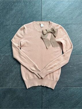 J. Crew Blush Pink 100% Cashmere with Bow Accent Size XS Excellent Condition